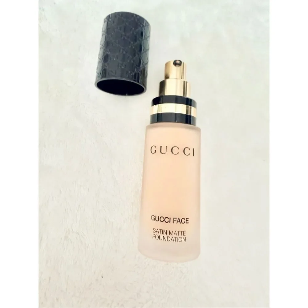 Gucci Face Satin Matte Foundation 070 1.0 oz 30ml Used Once 90%+ Full